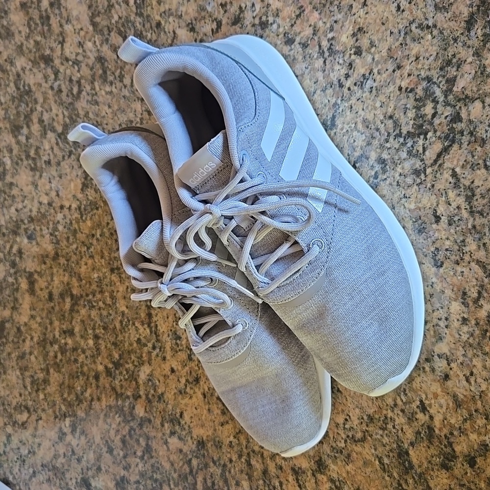 Womens Adidas Cloudfoan Super Size 9